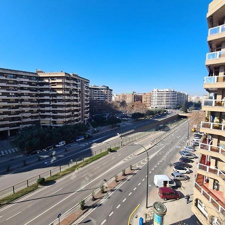 Dos Torres Tauriel - Espacioso Apartamento Con Impresionantes Vistas Y Garaje Privado 사라고사 외부 사진